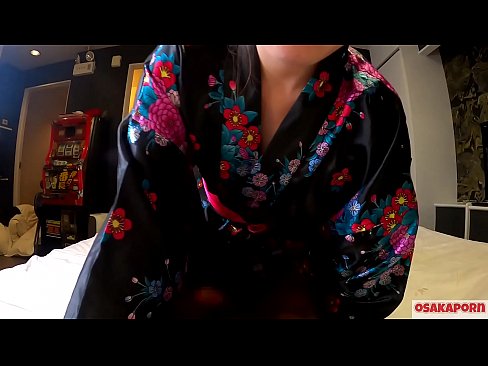 ❤️ Keçika ciwan a cosplay ji seksê hez dike ku bi orgazmê bi şûjinek di hespêk û blowjob de. Keçika Asyayî ya bi pisîka porî û bi cil û bergên kevneşopî yên Japonî di vîdyoya amator de ku masturbasyona bi pêlîstokên qijikê nîşan dide. Sakura 3 OSAKAPORN. ❤❌ Tenê porno li me ku.pornado-co.ru ❌️